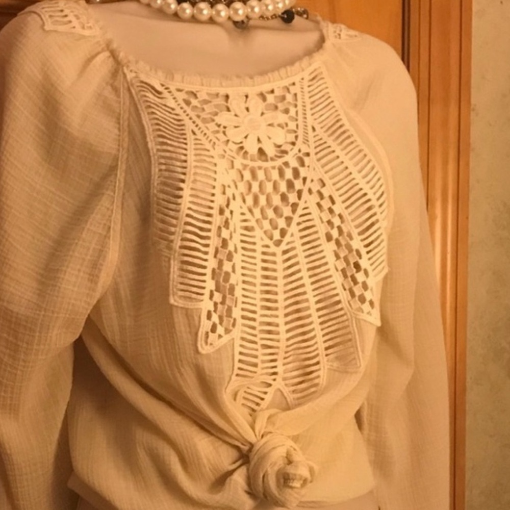 Free People Crocheted Cream Romantic Blouse ❤️